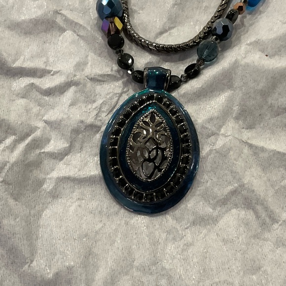 Chico’s vintage statement necklace blue gray tones - Picture 3 of 6